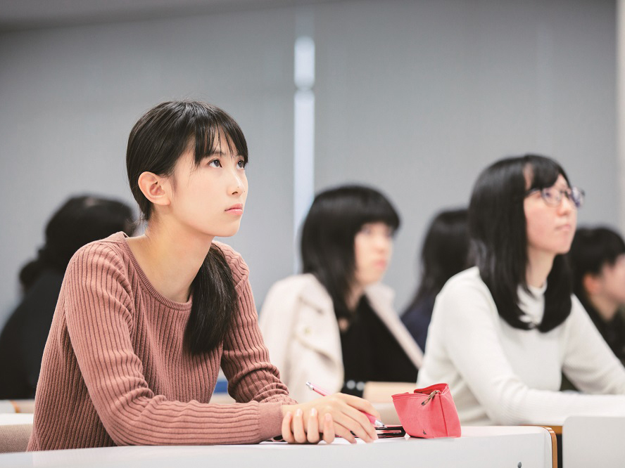 一般入試 センター試験利用入試の情報を公開しています 跡見学園女子大学